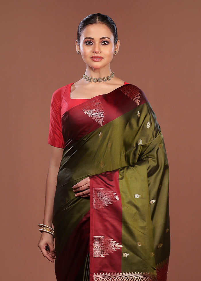 Green Kanjivaram Silk Saree With Blouse Piece