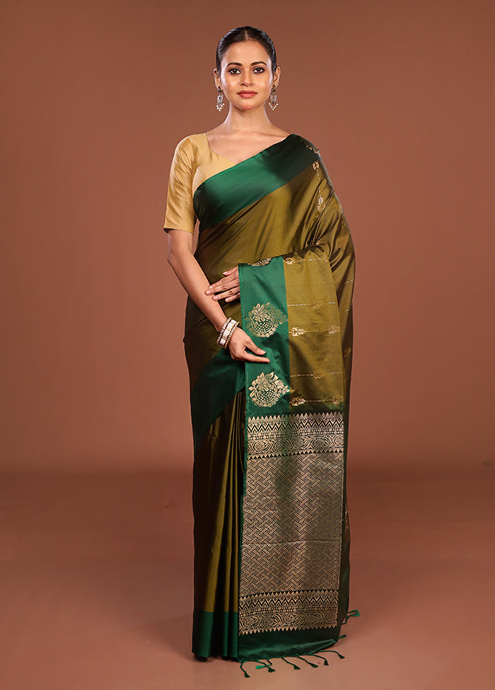 Green Kanjivaram Silk Saree With Blouse Piece