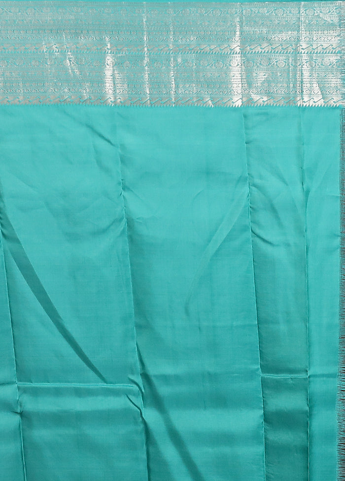 Red Handloom Kanjivaram Pure Silk Saree With Blouse Piece