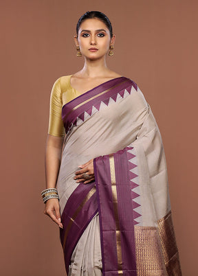 Cream Handloom Kanjivaram Pure Silk Saree With Blouse Piece
