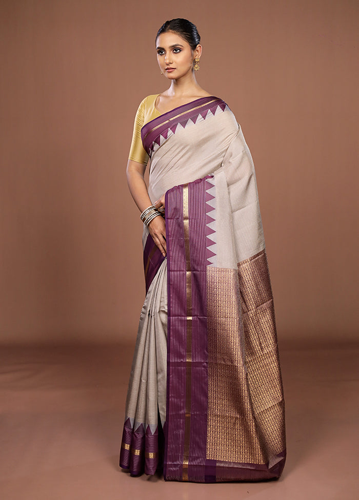 Cream Handloom Kanjivaram Pure Silk Saree With Blouse Piece