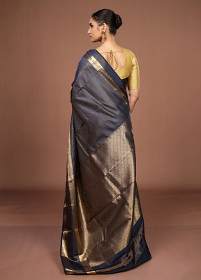 Blue Handloom Kanjivaram Pure Silk Saree With Blouse Piece