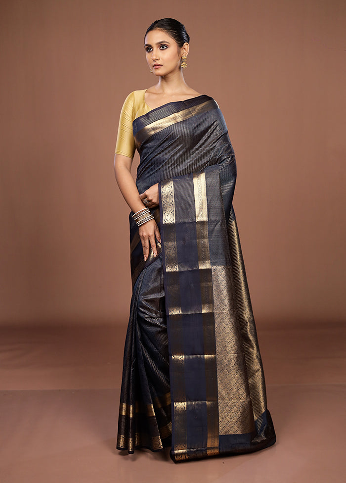 Blue Handloom Kanjivaram Pure Silk Saree With Blouse Piece