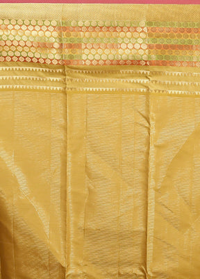 Pink Handloom Kanjivaram Pure Silk Saree With Blouse Piece