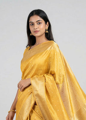 Cream Handloom Kanjivaram Pure Silk Saree With Blouse Piece