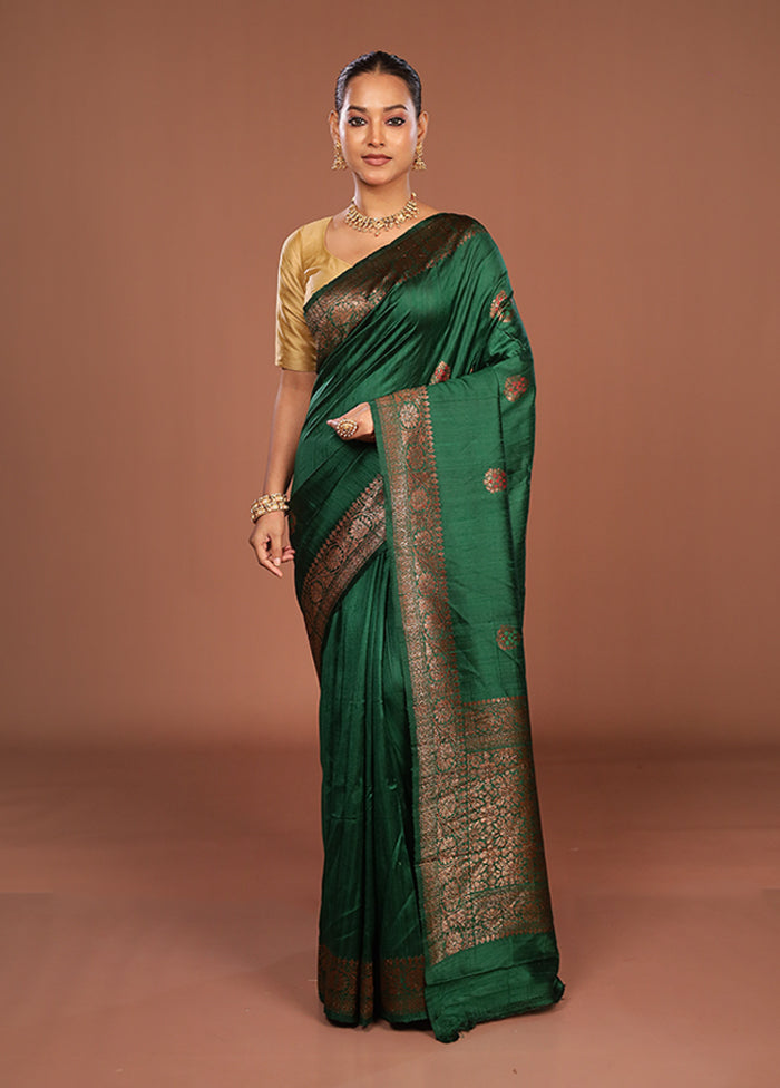 Green Handloom Tussar Pure Silk Saree With Blouse Piece