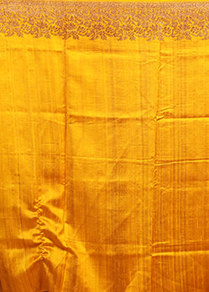 Yellow Handloom Tussar Pure Silk Saree With Blouse Piece