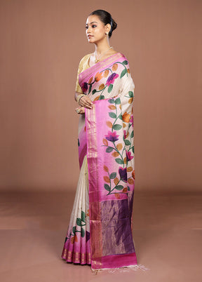 Cream Handloom Tussar Pure Silk Saree With Blouse Piece