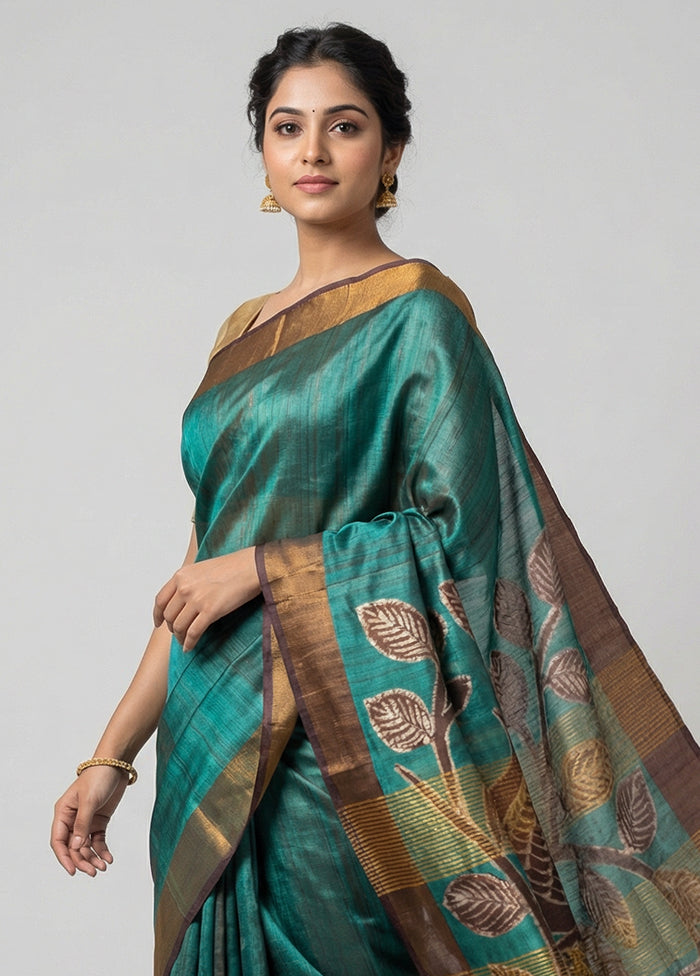 Green Handloom Tussar Pure Silk Saree With Blouse Piece