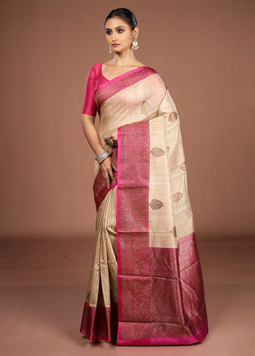 Cream Handloom Tussar Pure Silk Saree With Blouse Piece