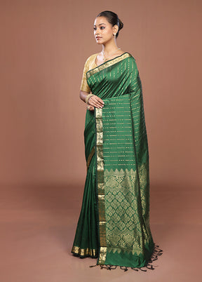 Green Kanjivaram Silk Saree With Blouse Piece