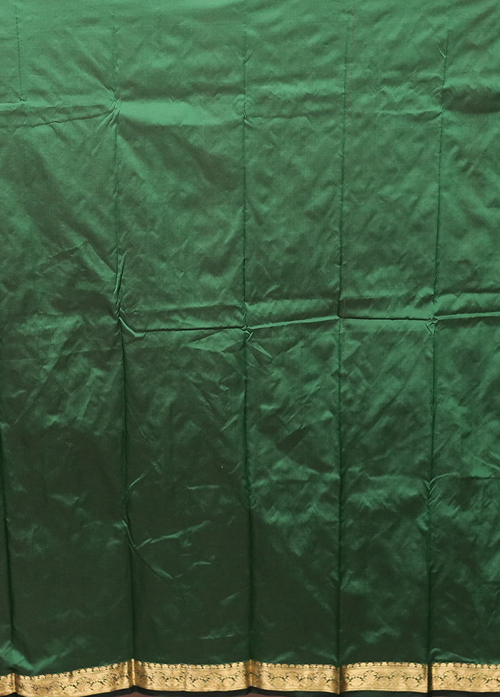 Green Kanjivaram Silk Saree With Blouse Piece