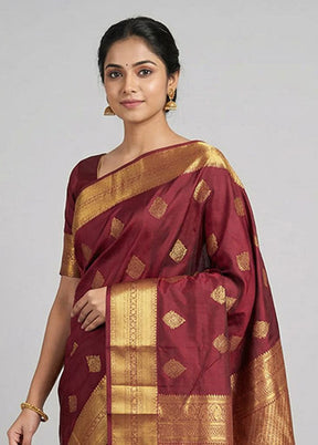 Maroon Kanjivaram Silk Saree With Blouse Piece