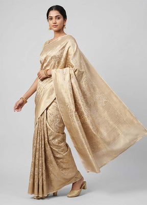 Cream Uppada Silk Saree With Blouse Piece