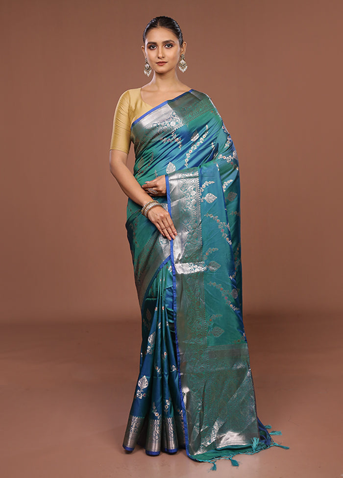 Green Dupion Silk Saree With Blouse Piece