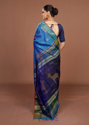 Multicolor Handloom Kanjivaram Pure Silk Saree With Blouse Piece