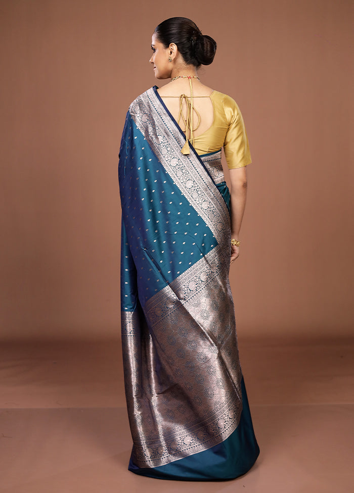 Blue Katan Silk Saree With Blouse Piece