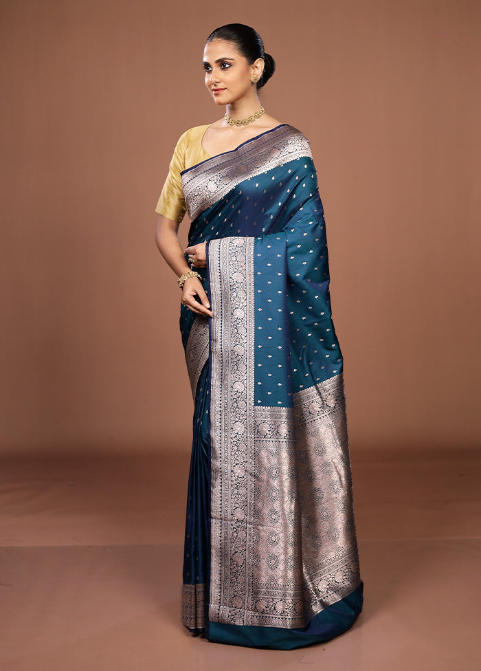 Blue Katan Silk Saree With Blouse Piece