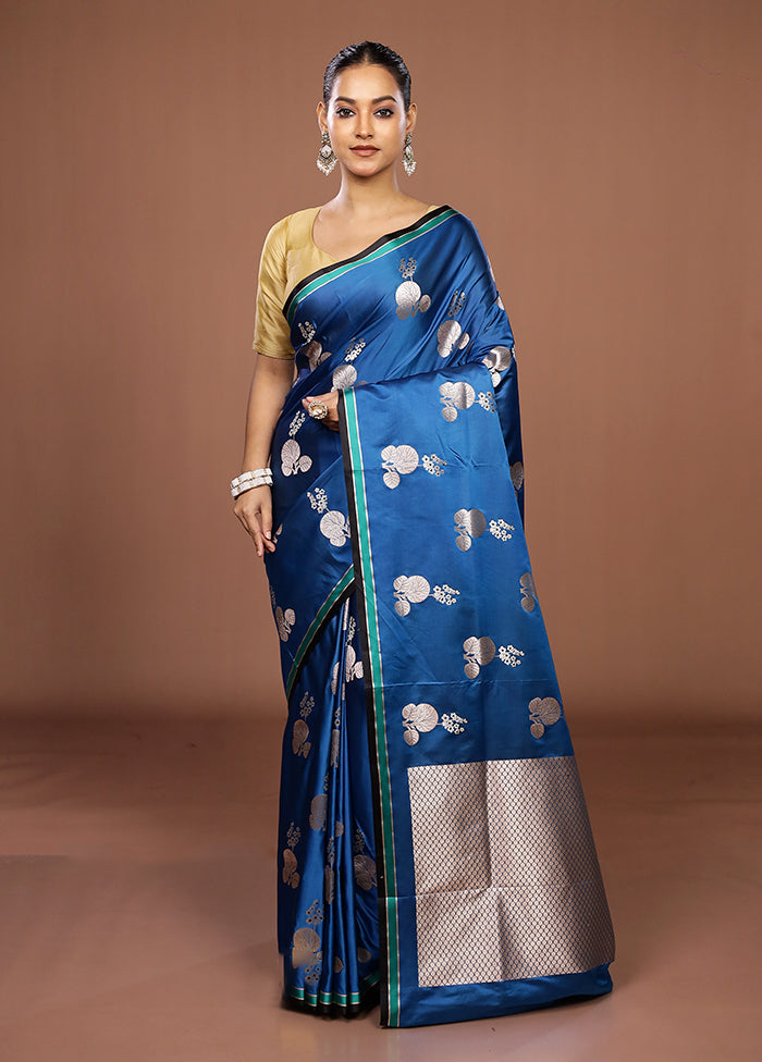 Blue Katan Silk Saree With Blouse Piece
