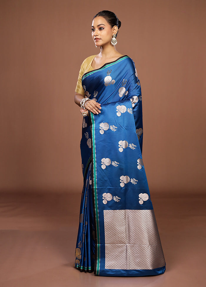 Blue Katan Silk Saree With Blouse Piece