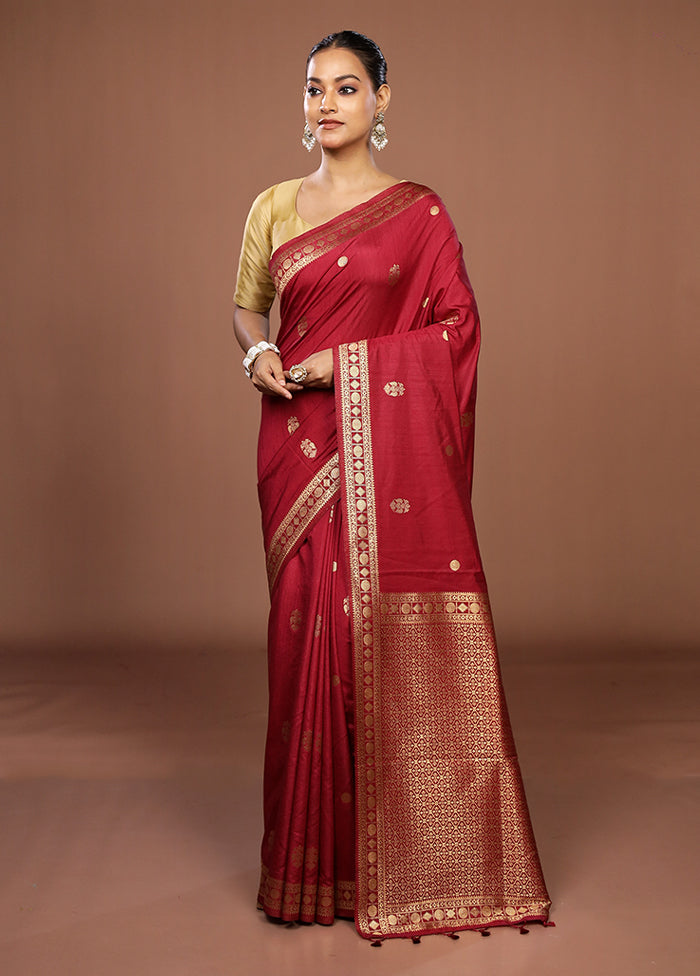 Maroon Dupion Silk Saree With Blouse Piece