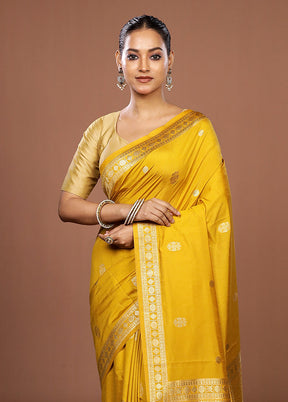 Yellow Dupion Silk Saree With Blouse Piece