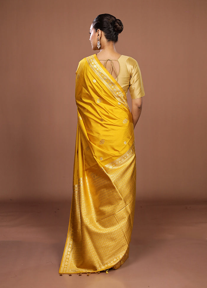 Yellow Dupion Silk Saree With Blouse Piece