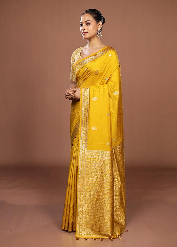 Yellow Dupion Silk Saree With Blouse Piece
