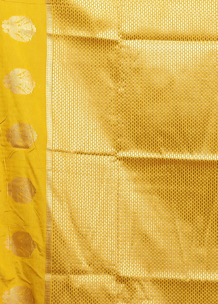 Yellow Dupion Silk Saree With Blouse Piece