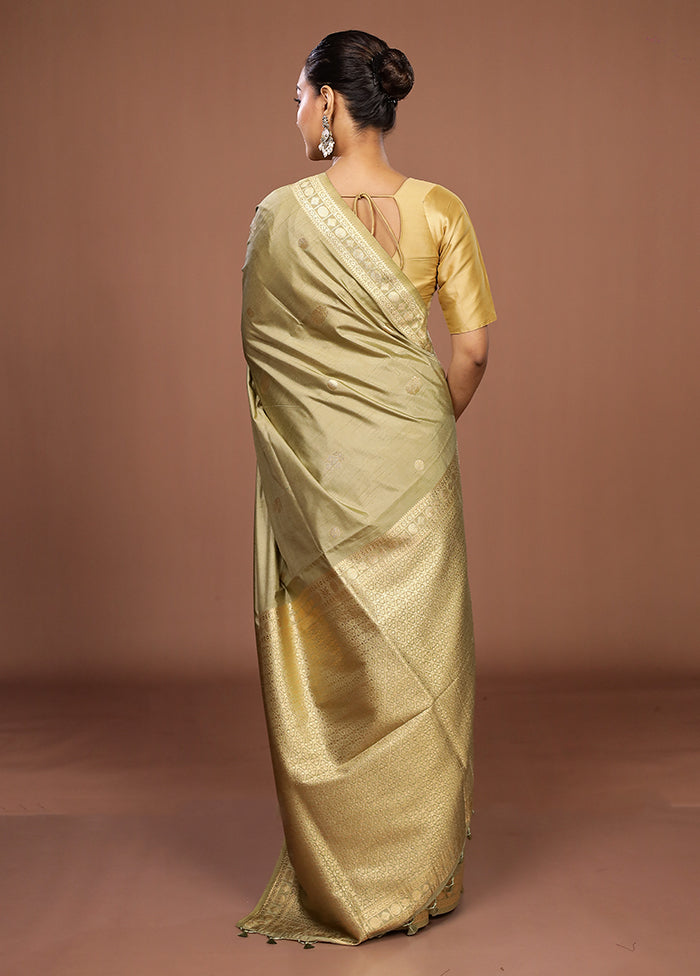 Green Dupion Silk Saree With Blouse Piece