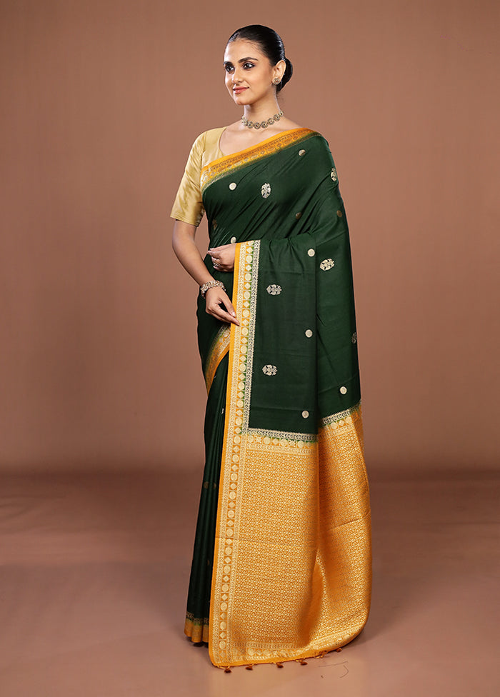 Green Dupion Silk Saree With Blouse Piece