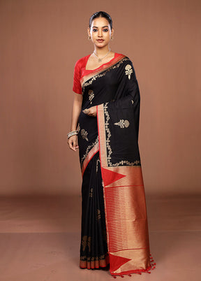Black Dupion Silk Saree With Blouse Piece
