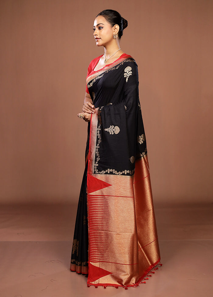 Black Dupion Silk Saree With Blouse Piece