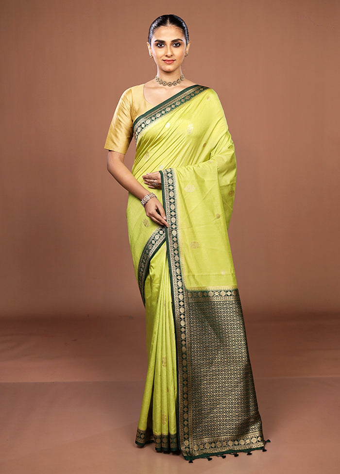 Green Dupion Silk Saree With Blouse Piece