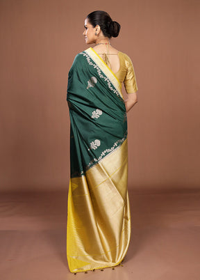 Green Dupion Silk Saree With Blouse Piece
