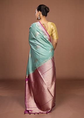 Green Dupion Silk Saree With Blouse Piece
