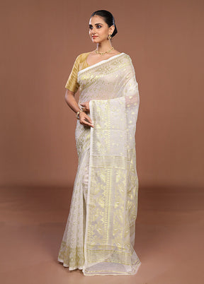 White Jamdani Cotton Saree Without Blouse Piece
