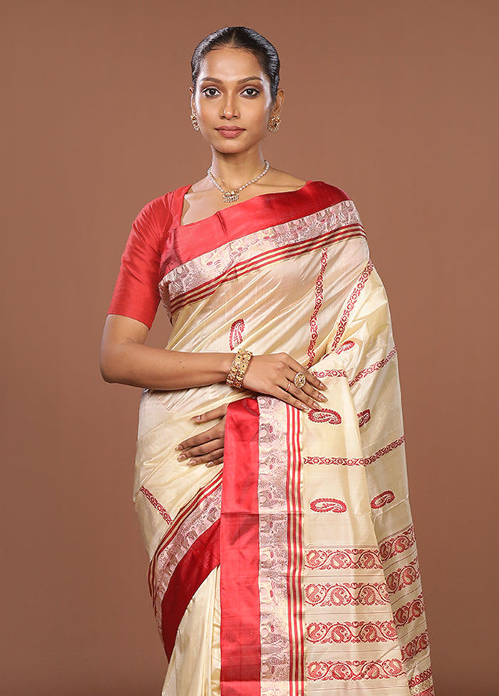 White Garad Pure Silk Saree Without Blouse Piece