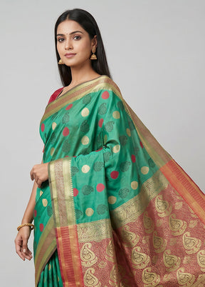 Green Kanjivaram Silk Saree With Blouse Piece