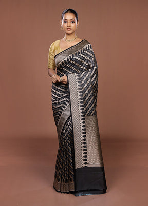 Black Katan Silk Saree With Blouse Piece