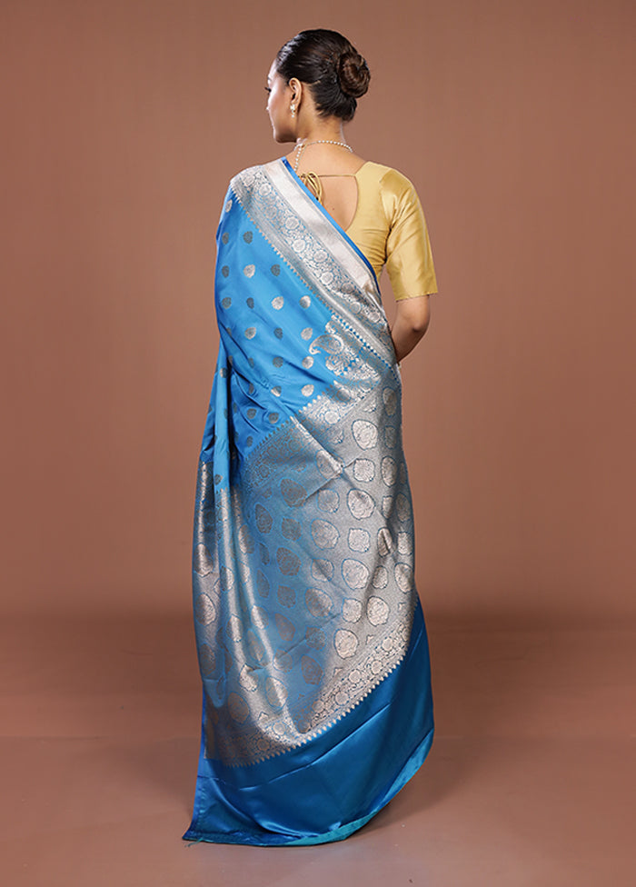 Blue Katan Silk Saree With Blouse Piece