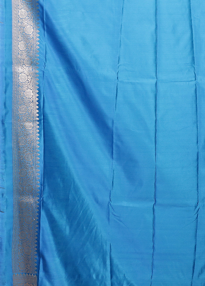 Blue Katan Silk Saree With Blouse Piece