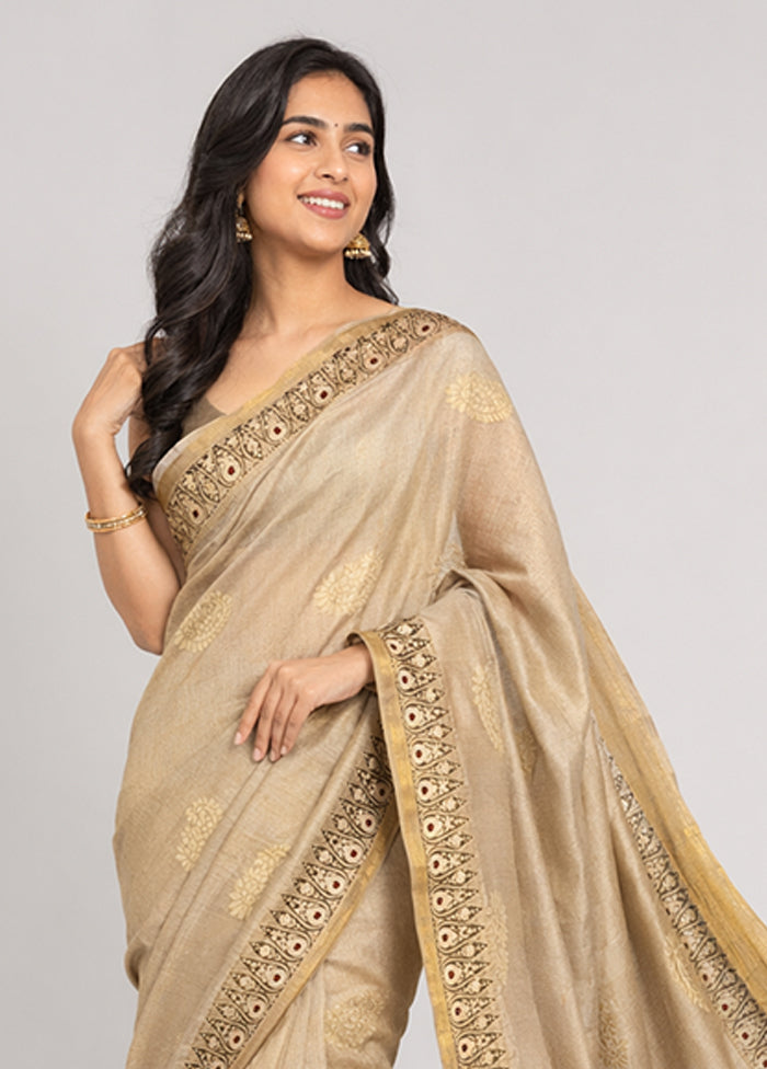 Cream Handloom Tussar Pure Silk Saree With Blouse Piece