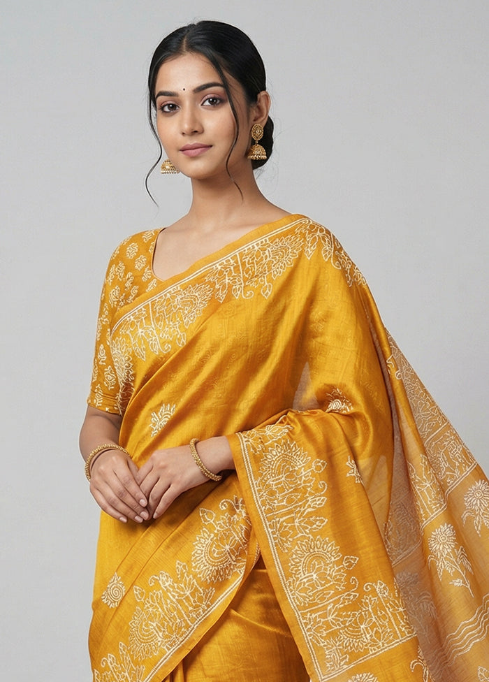 Yellow Printed Silk Saree Without Blouse Piece