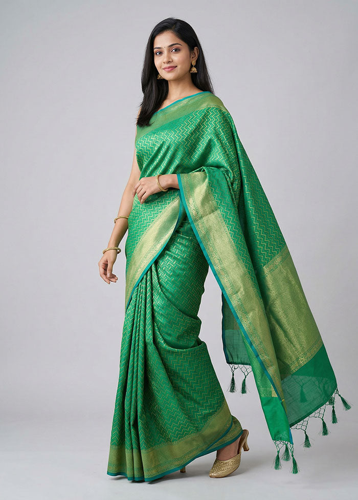 Green Kora Silk Saree With Blouse Piece