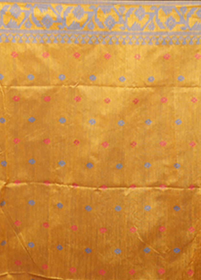 Yellow Matka Silk Saree With Blouse Piece