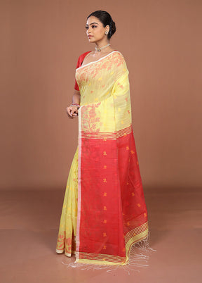 Yellow Matka Silk Saree With Blouse Piece