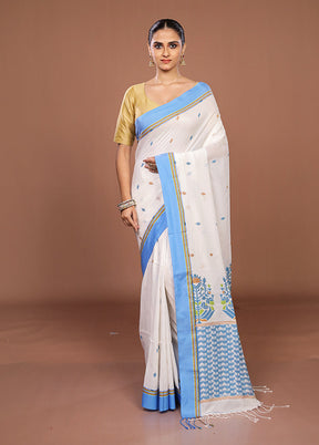 White Matka Silk Saree With Blouse Piece