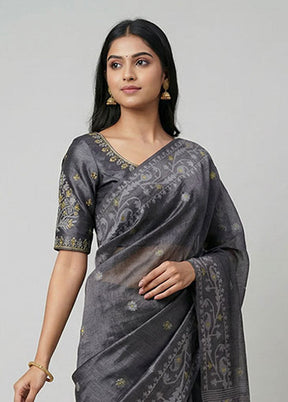 Green Handloom Tussar Pure Silk Saree With Blouse Piece