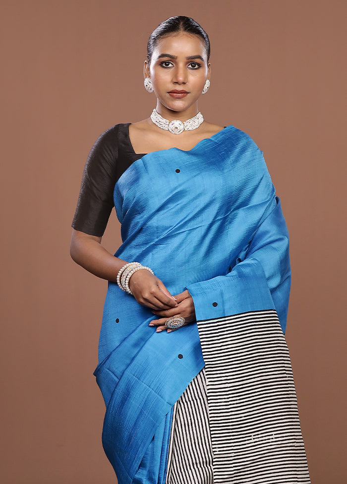 Blue Printed Pure Silk Saree Without Blouse Piece
